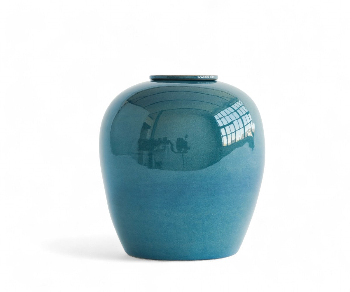 VERNO - handmade urn in ceramic